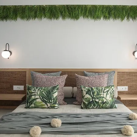 Hermes Luxury Naxos City