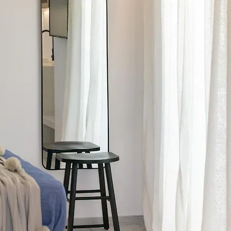 Hermes Luxury Apartament *