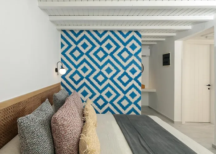 Hermes Luxury Naxos City