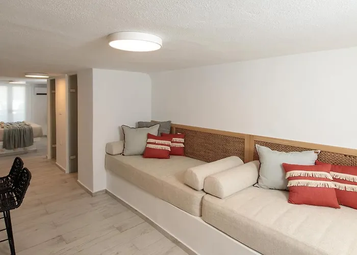 Hermes Luxury * Naxos City