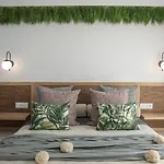 Hermes Luxury Naxos City