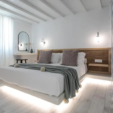 Hermes Luxury * Naxos City