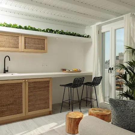 Hermes Luxury Naxos City